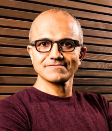 Microsoft boss Nadella defends HoloLens contract with the US military 