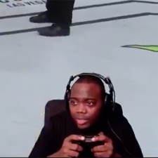 Twitch streamer broadcasts UFC show live pretending its a video game 